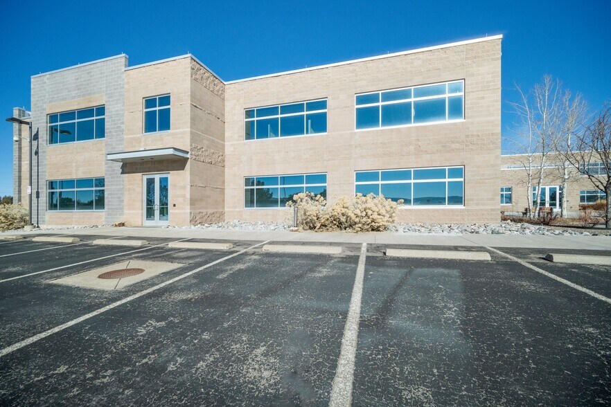 More Photos Of 380 Airport Rd, Ignacio Office Residential For Sale