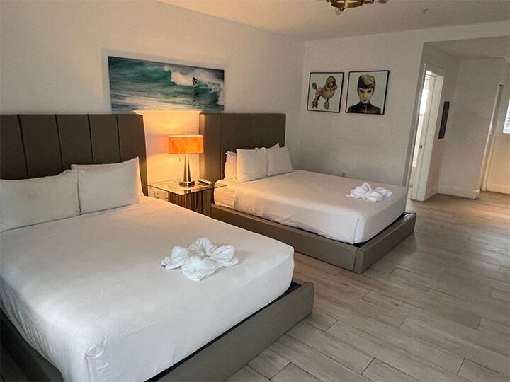 More Photos Of 7710 Harding Ave, Miami Beach Apartments For Sale