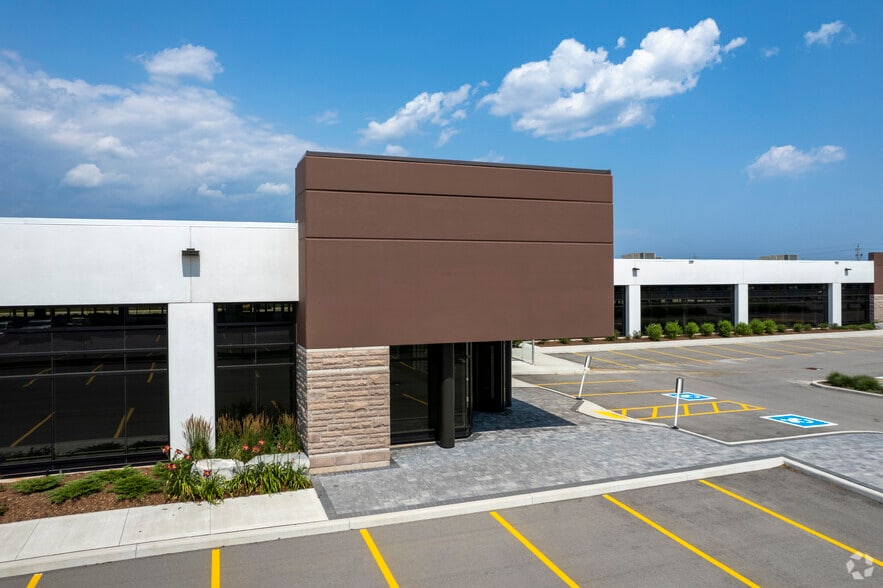 More Photos Of 3421 Superior Ct, Oakville Office For Lease