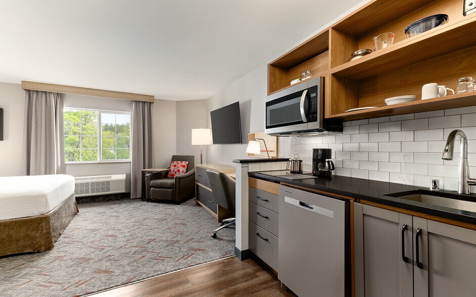 More Photos Of , Oak Harbor Hospitality For Sale