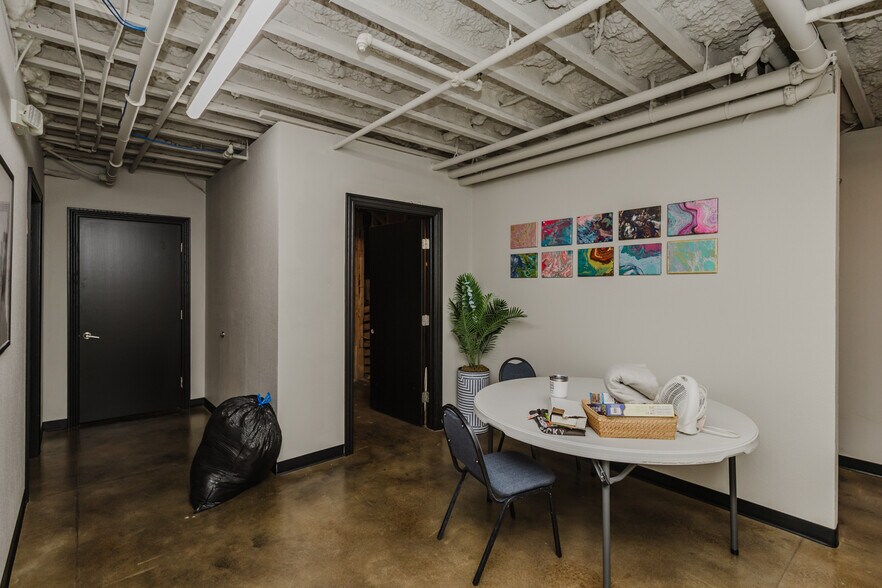 More Photos Of 429 S 119th St W, Wichita Office For Sale