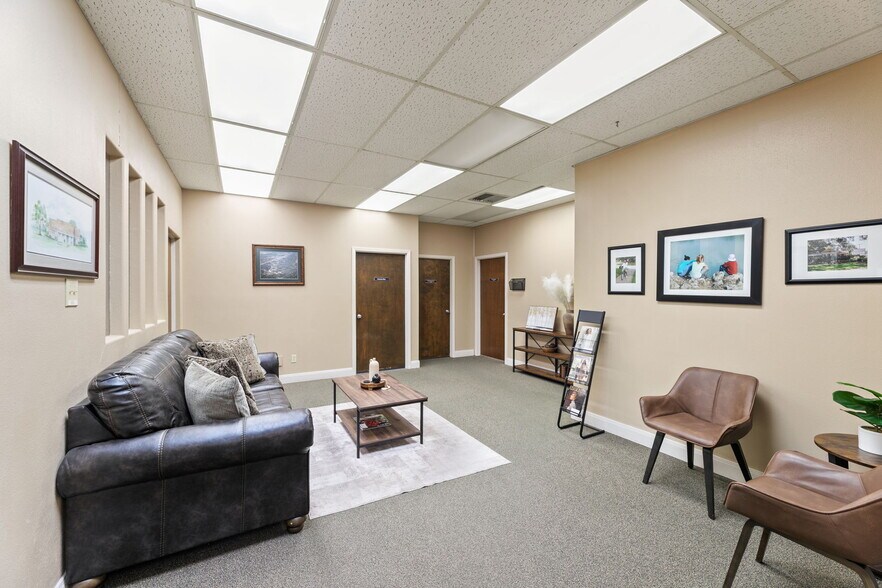 More Photos Of 120 David Wade Dr, Victoria Rehabilitation Center For Sale