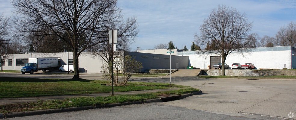 Primary Photo Of 2359 Triplett Blvd, Akron Manufacturing For Sale