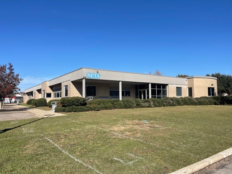 Primary Photo Of 939 S Stadium Rd, Columbia Office For Sale