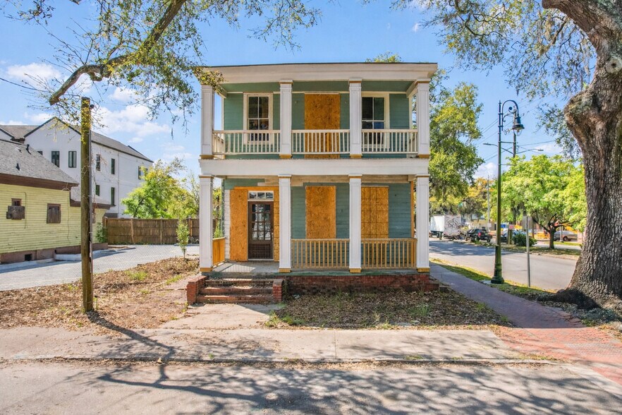 Primary Photo Of 423 W 42nd St, Savannah General Retail For Sale