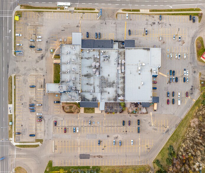 More Photos Of 2016 Sherwood Dr, Sherwood Park Medical For Lease