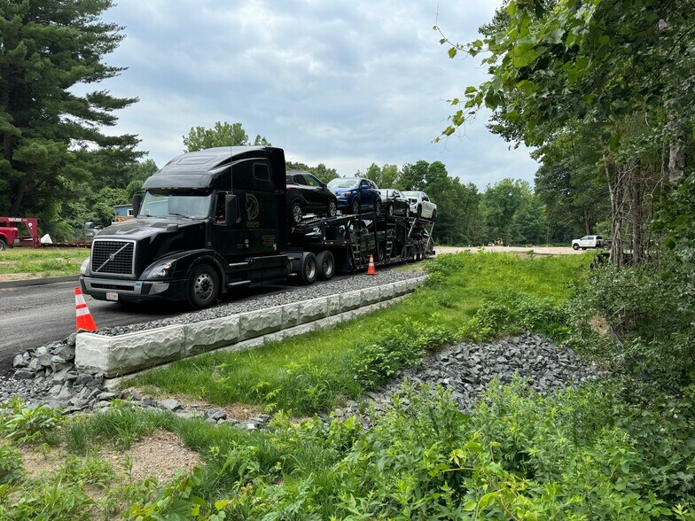 More Photos Of 70 Lockhouse rd, Westfield Land For Lease