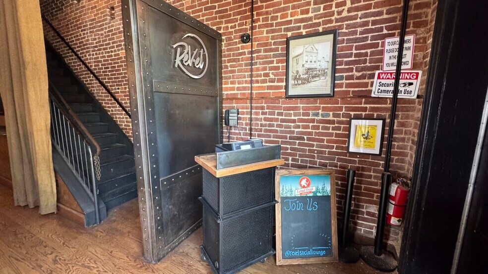 More Photos Of 217 Broadway, Bethlehem Restaurant For Lease