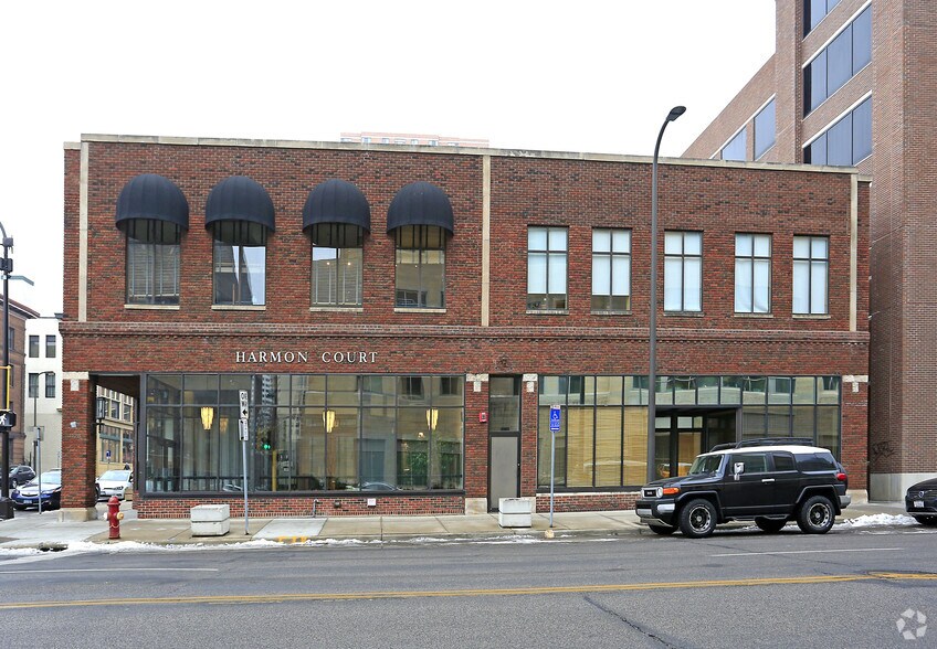 More Photos Of 1112-1128 Harmon Pl, Minneapolis Office For Sale