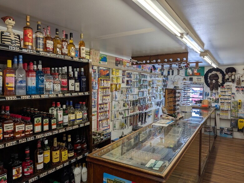 More Photos Of 1879 W River Rd, Oscoda General Retail For Sale