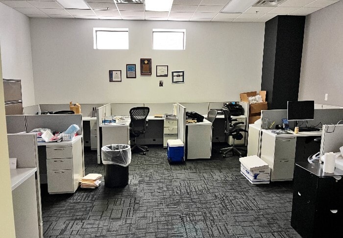 More Photos Of 1715 McCollum Pkwy NW - Hangar 210, Kennesaw Airplane Hangar For Lease