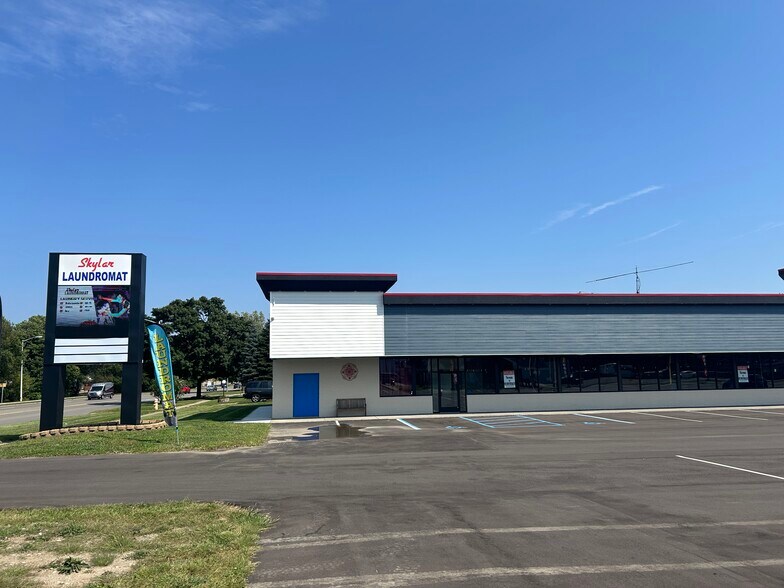 More Photos Of 29265-29305 Cherry Hill Rd, Inkster Unknown For Lease