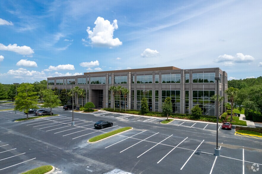 More Photos Of 13501 Ingenuity Dr, Orlando Unknown For Lease