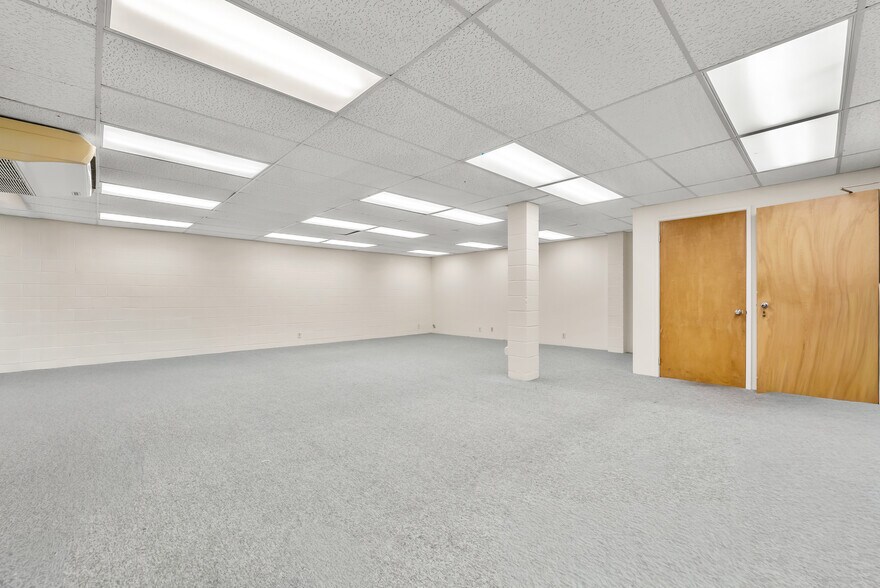 More Photos Of 1917 Colburn St, Honolulu Office For Sale