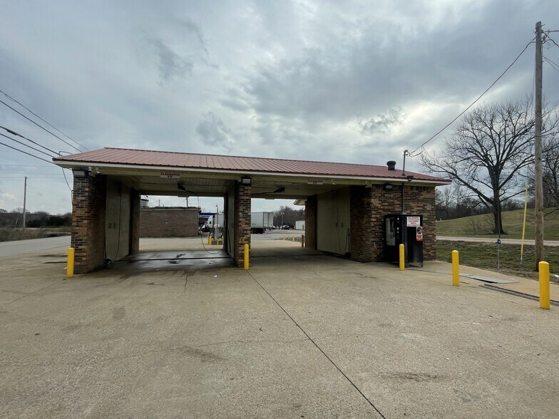 More Photos Of 7549 Elkton Pike, Elkton General Retail For Sale