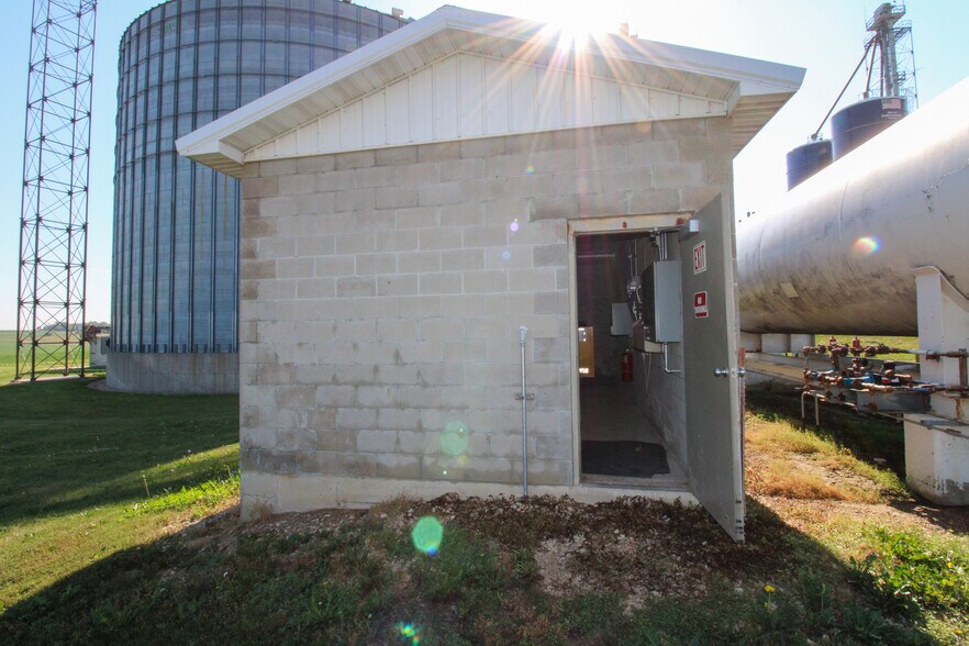 More Photos Of 6059 159th St, Galva Food Processing For Sale