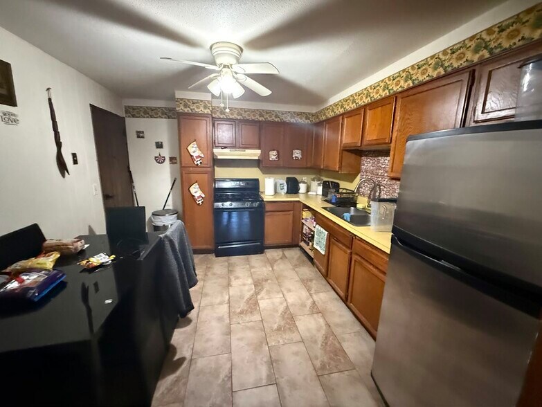 More Photos Of 777-787 Admiral St, Providence Apartments For Sale