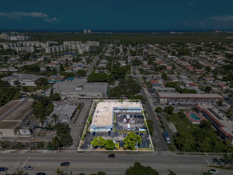 More Photos Of 265 S Federal Hwy, Dania Beach Storefront For Sale