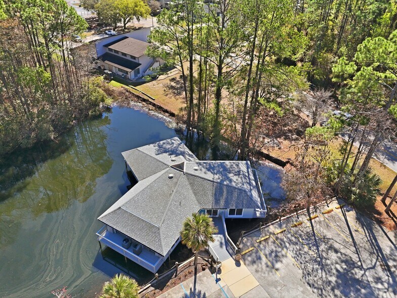 More Photos Of 3683 Crown Point Rd, Jacksonville Storefront Retail Office For Sale