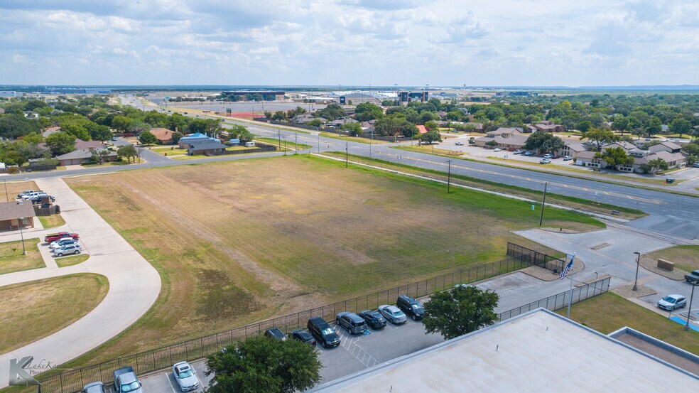 More Photos Of 1250 E South 11th St, Abilene Land For Sale