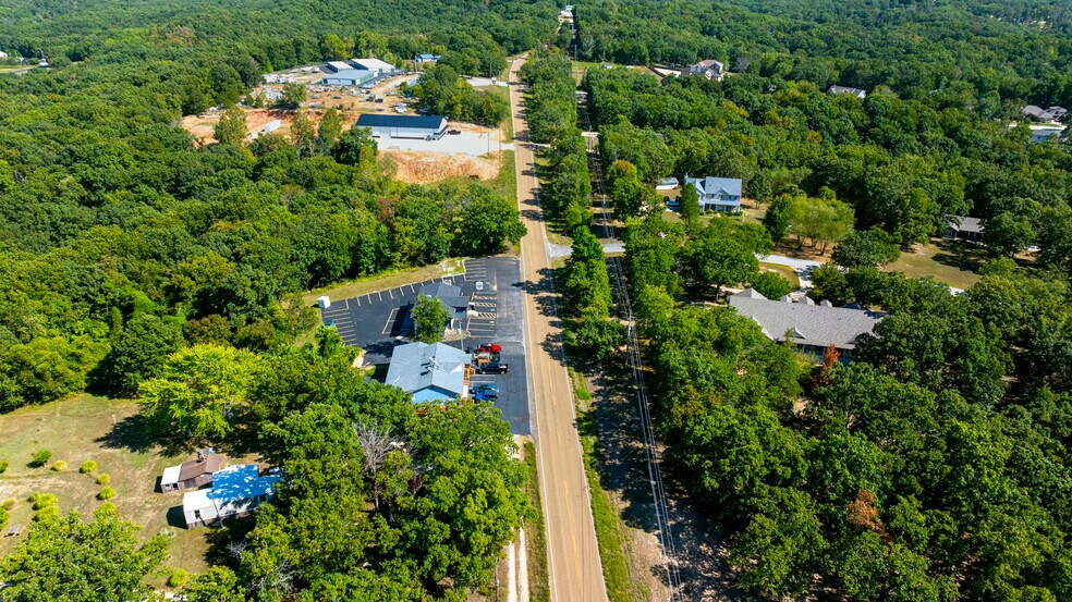 More Photos Of 2079 State Road Y, Linn Creek Restaurant For Sale