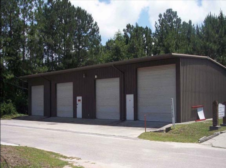 More Photos Of 2116 S Highway 77, Lynn Haven General Retail For Sale