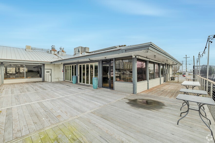 More Photos Of 1900 E D St, Tacoma Restaurant For Sale