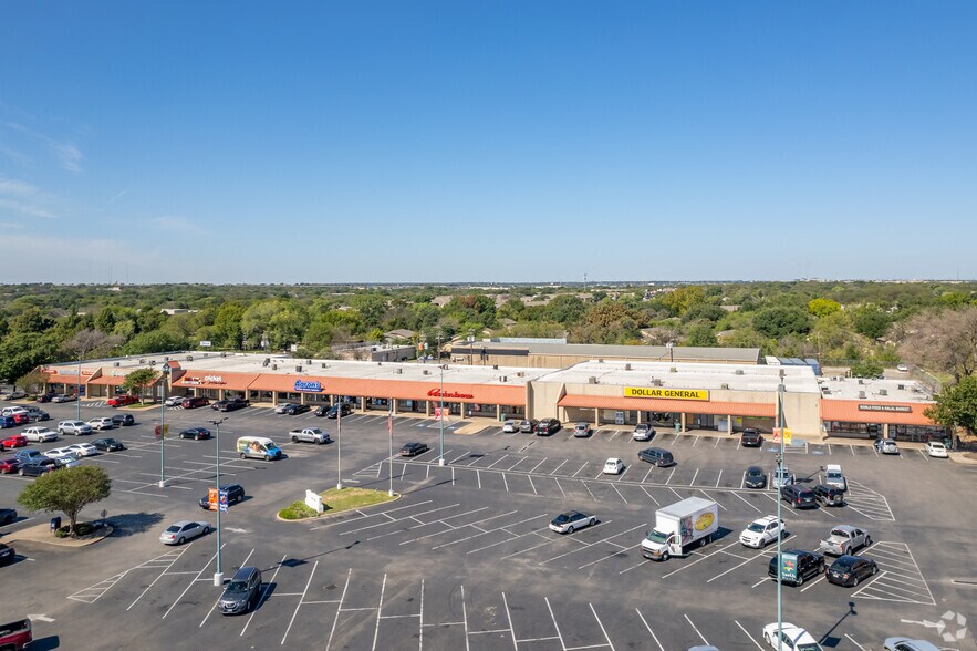 More Photos Of 9616 N Lamar Blvd, Austin Unknown For Lease