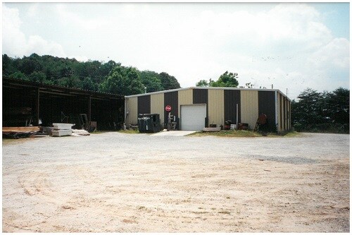 More Photos Of 92 Thompson St, Asheville Warehouse For Lease
