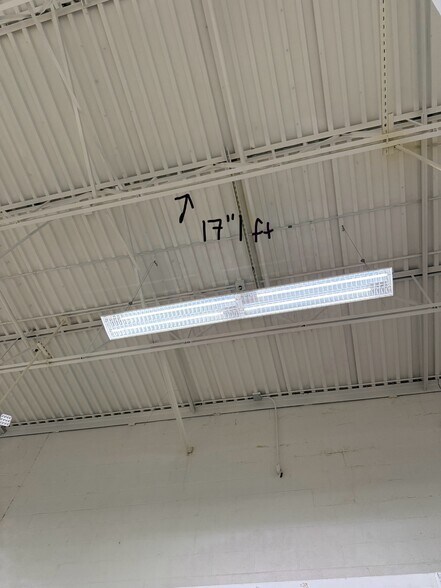 More Photos Of 1275 S Germantown Rd, Germantown Freestanding For Sale