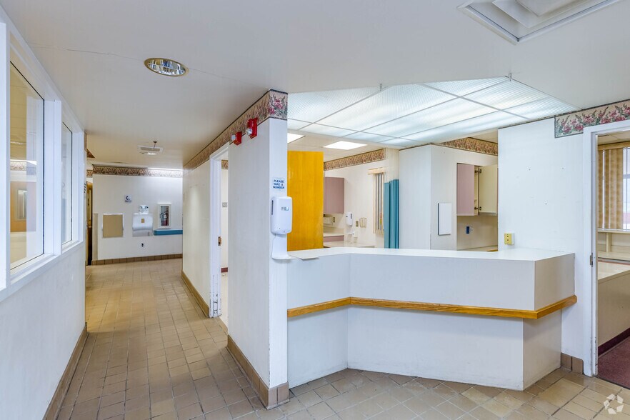 More Photos Of 651 Fourth Ave, New Kensington Hospital For Sale