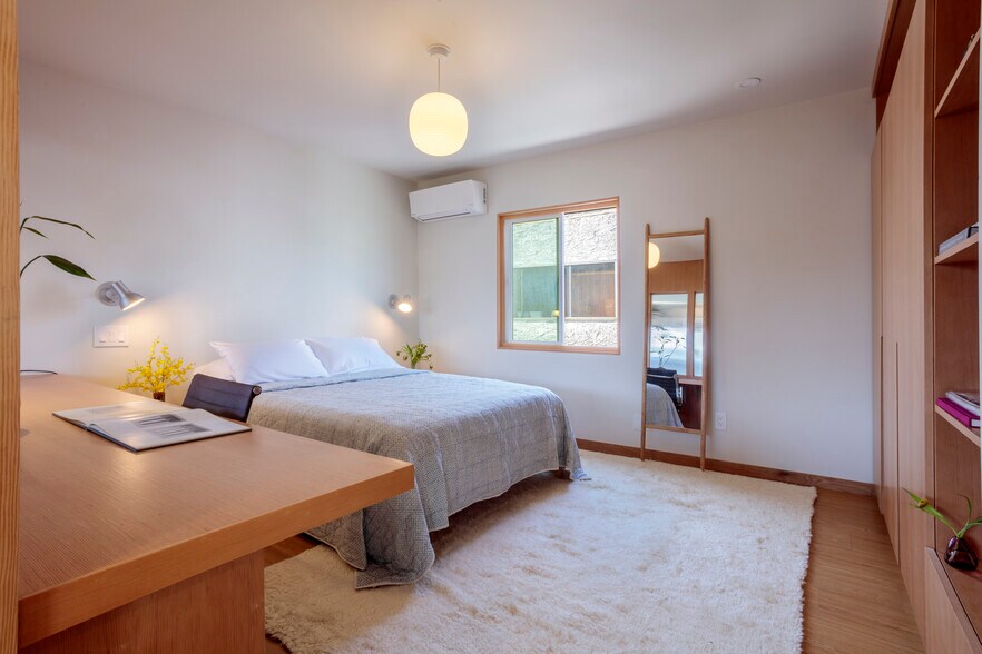 More Photos Of 4603 La Mirada Ave, Los Angeles Apartments For Sale