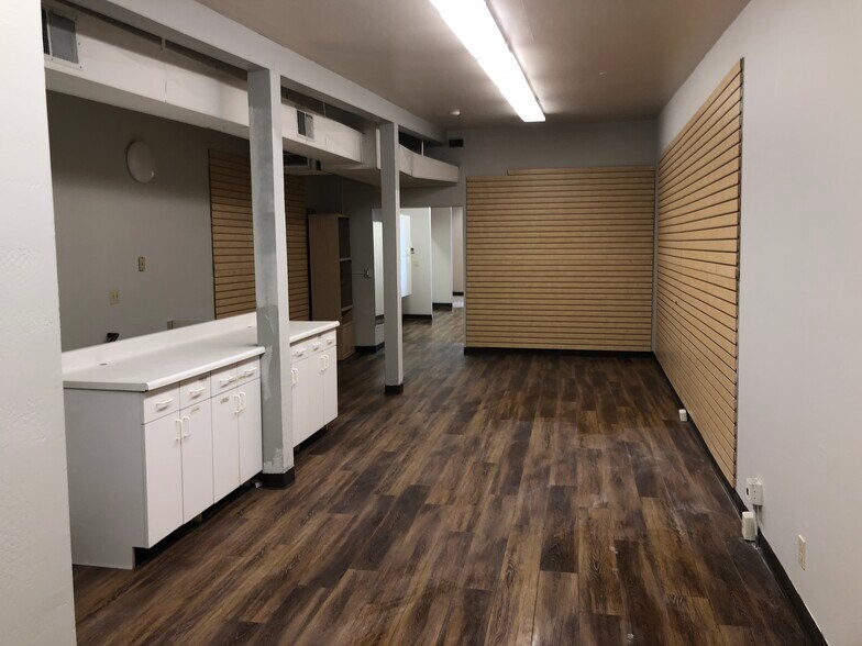 More Photos Of 1121-1139 4th St, San Rafael Storefront Retail Office For Lease