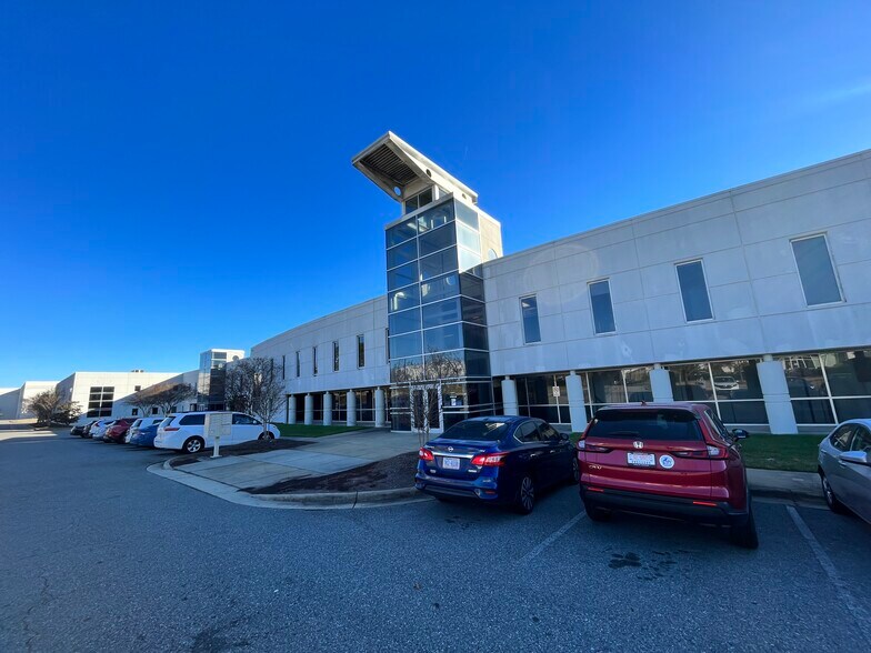 More Photos Of 10700 World Trade Blvd, Raleigh Warehouse For Lease