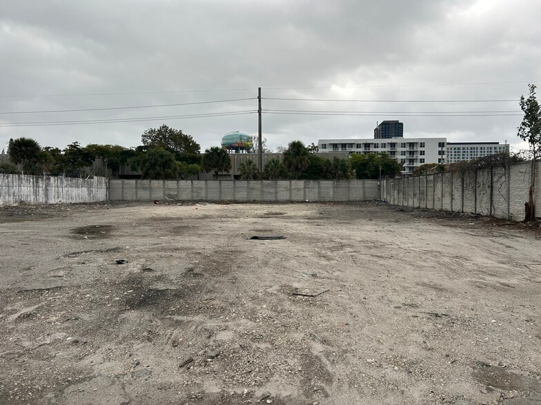 More Photos Of 618 NW 6th Ave, Fort Lauderdale Warehouse For Lease