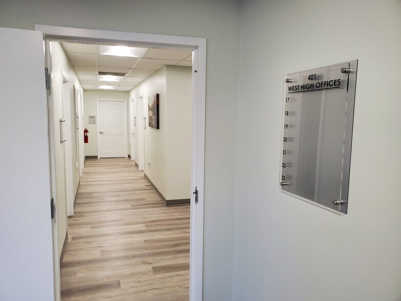 More Photos Of 401 W High St, Mount Vernon Office For Lease