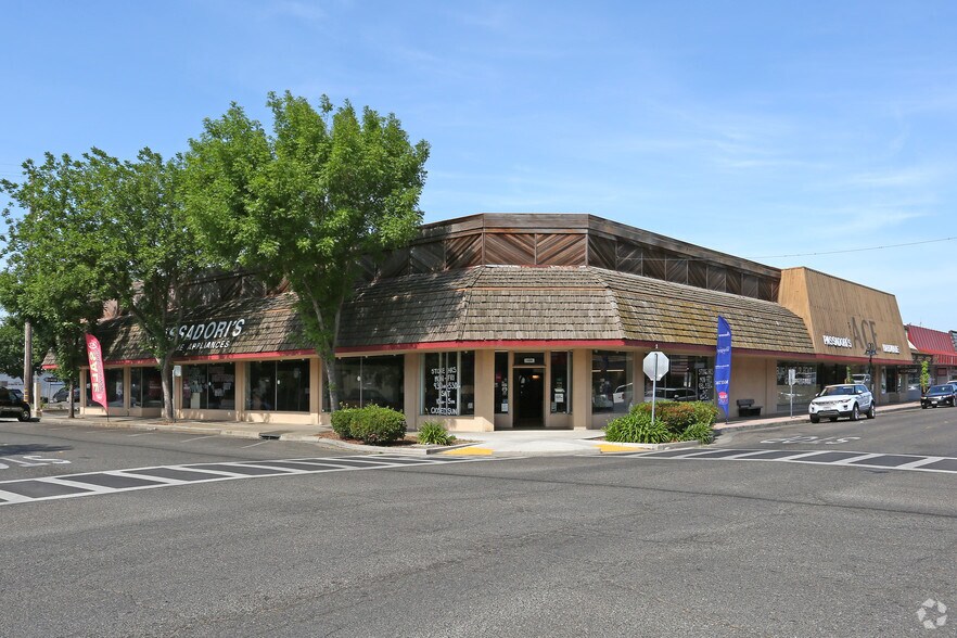 Primary Photo Of 1200 Broadway Ave, Atwater Storefront For Lease