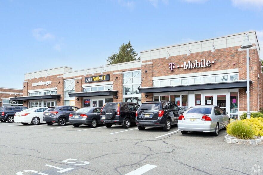 More Photos Of 15 Bloomfield Ave, Montclair Unknown For Lease