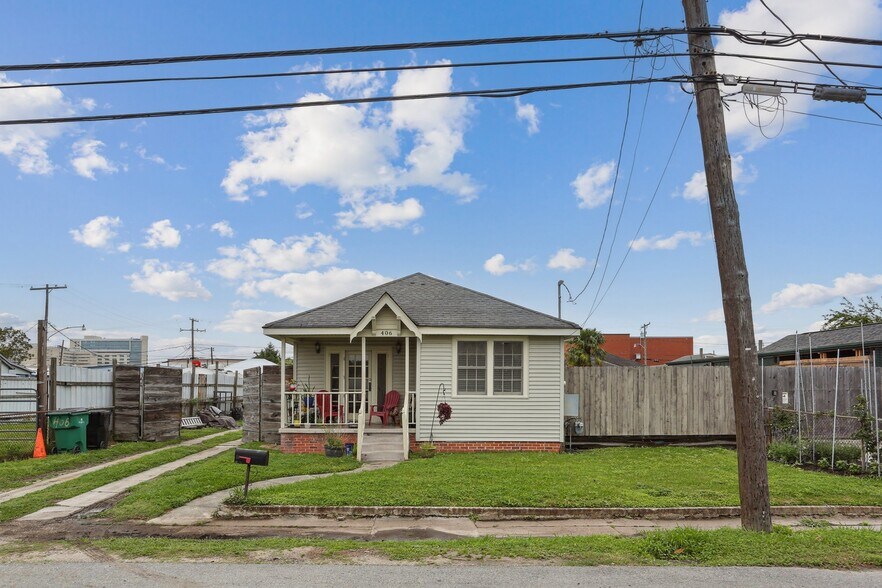 More Photos Of 406 Iris Ave, Jefferson Flex For Lease