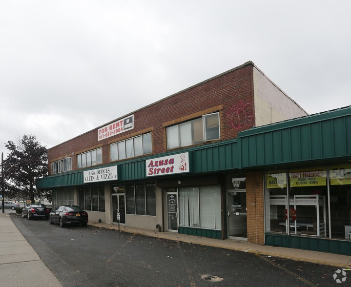 More Photos Of 356-370 Sunrise Hwy, West Babylon Storefront For Sale