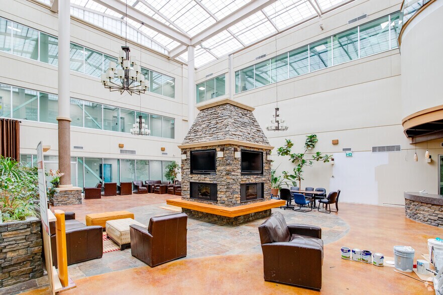 More Photos Of 20385 64th Ave, Langley Twp Office For Lease