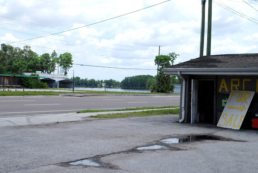 More Photos Of 4629 Land O Lakes Blvd, Land O' Lakes Freestanding For Sale