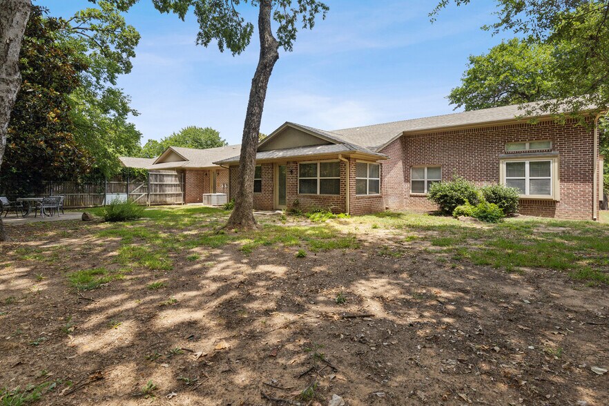 More Photos Of 700 N Carroll Ave, Southlake Office For Lease