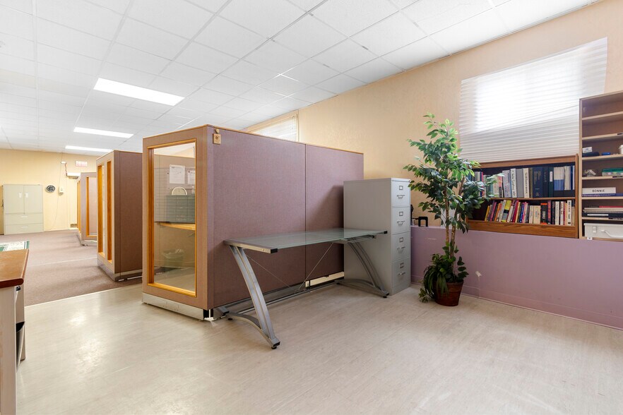 More Photos Of 9801 97 Av, Grande Prairie Office For Sale