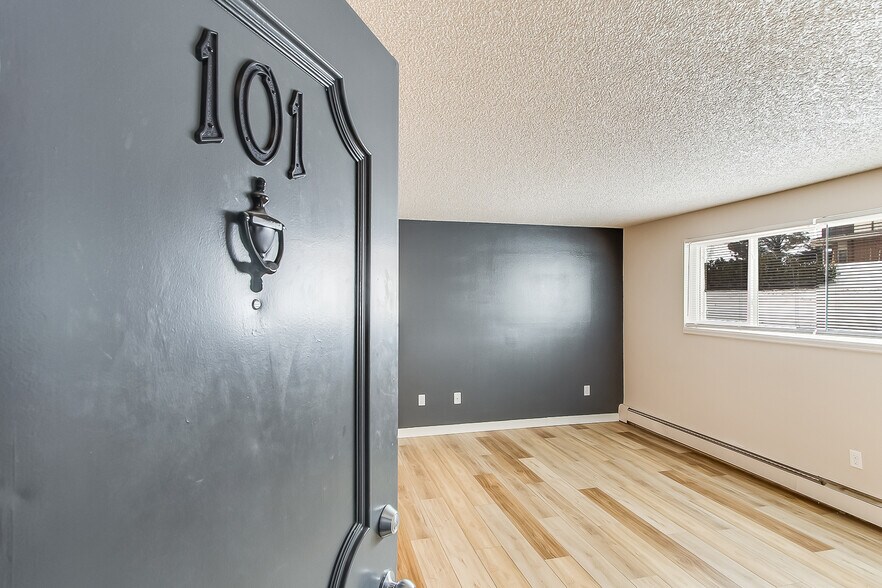 More Photos Of 2425 Pattison Ave, Cheyenne Apartments For Sale