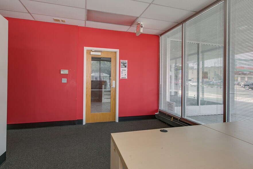 More Photos Of 278 7th St E, Saint Paul Office For Lease