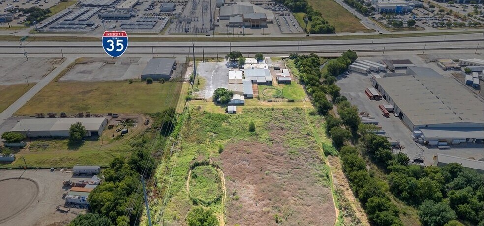 More Photos Of 755 N Burleson Blvd, Burleson Industrial For Sale
