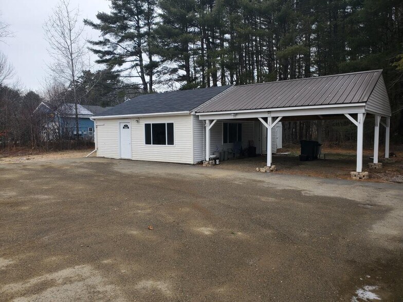 More Photos Of 40 Western Ave, Hampden Office For Lease