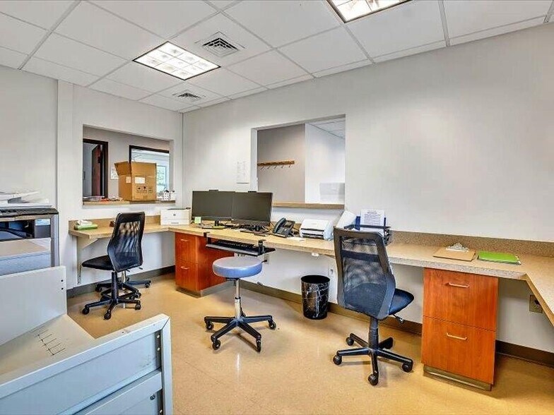 More Photos Of 6 Country Club Rd, West Oneonta Office For Sale