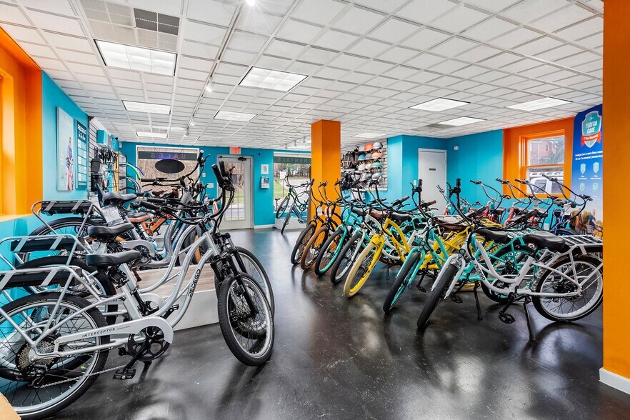 More Photos Of 239 State Route 79, Marlboro General Retail For Sale